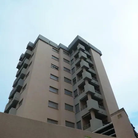 Grau Y Playa 3000 Apartment *