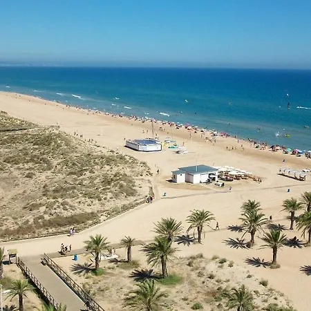 Grau Y Playa 3000 *