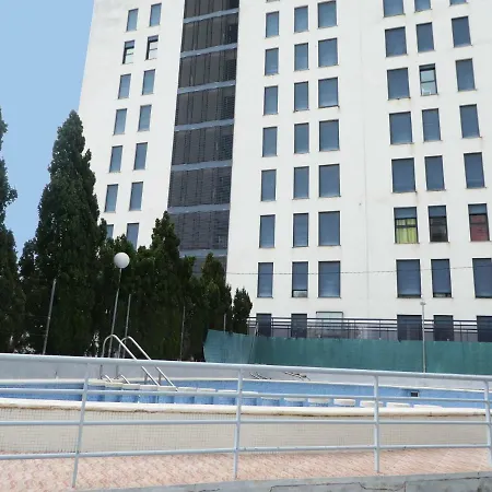 Apartamento Grau Y Playa 3000 *