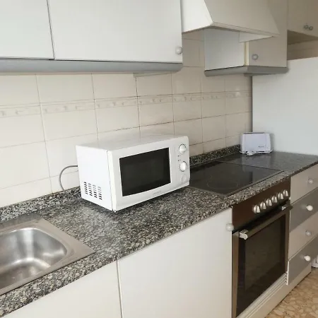 Apartamento Grau Y Playa 3000 *