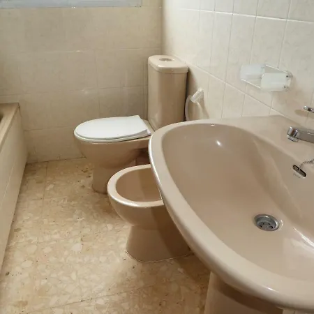 Apartamento Grau Y Playa 3000 *